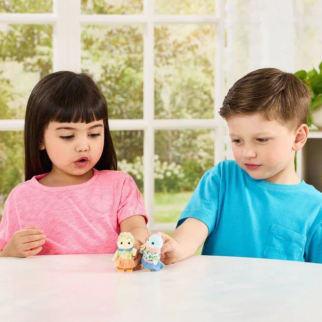 Calico Critters Citrus Bird Family